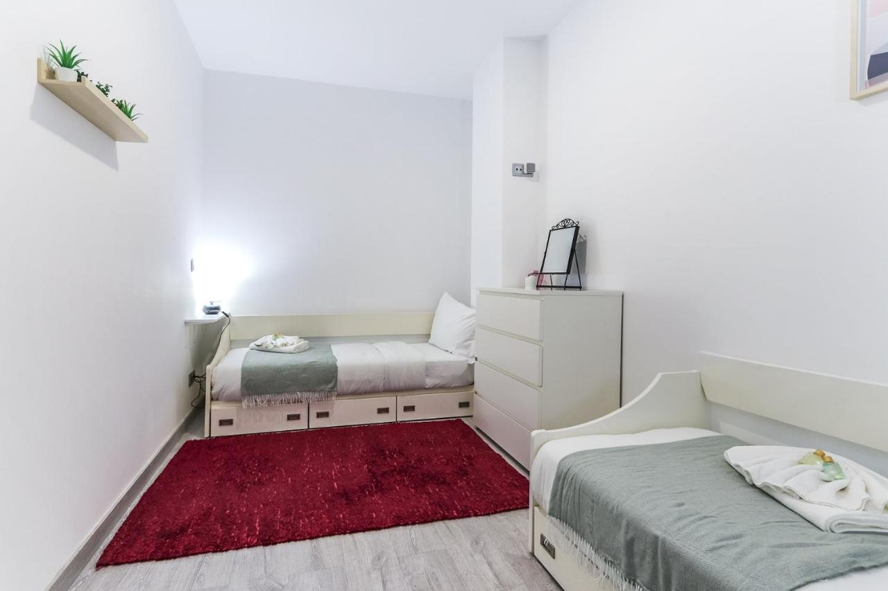 Vita Portucale ! Moscavide Family Apartment Лісабон Екстер'єр фото