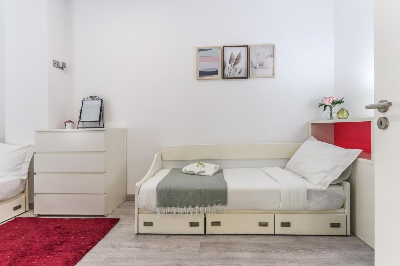 Vita Portucale ! Moscavide Family Apartment Лісабон Екстер'єр фото